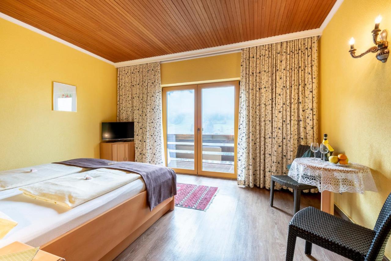 Pension Suedhang Bad Kleinkirchheim Exteriör bild